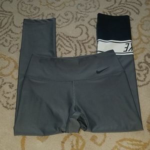 Nike leggings
